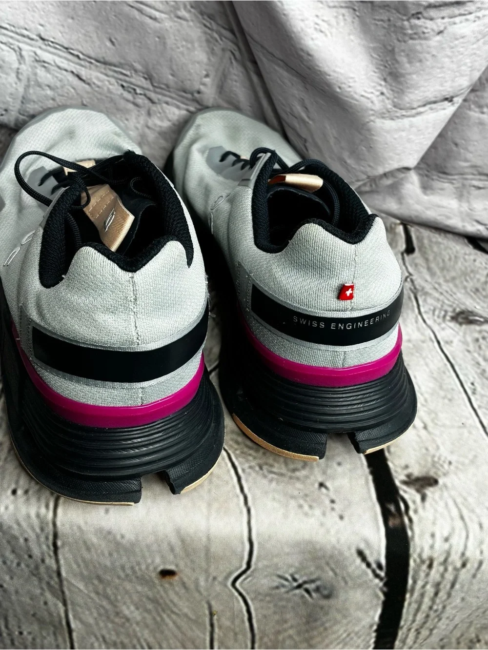 On Cloud Cloudnova Form Glacier (cool Gray) Aurora‎ Running Shoes Women’s Sz 11
